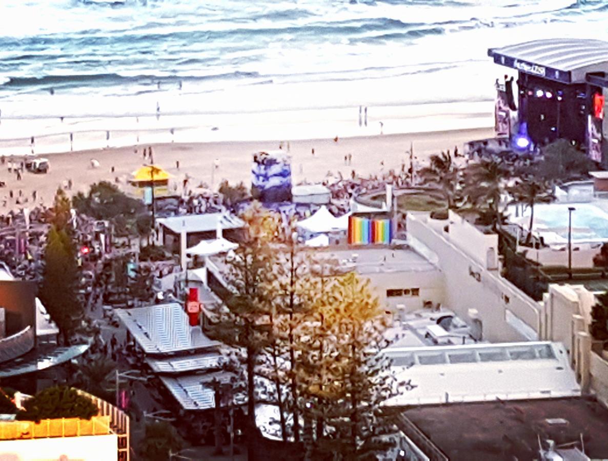 Circle Surfers Paradise Holidays Exterior foto