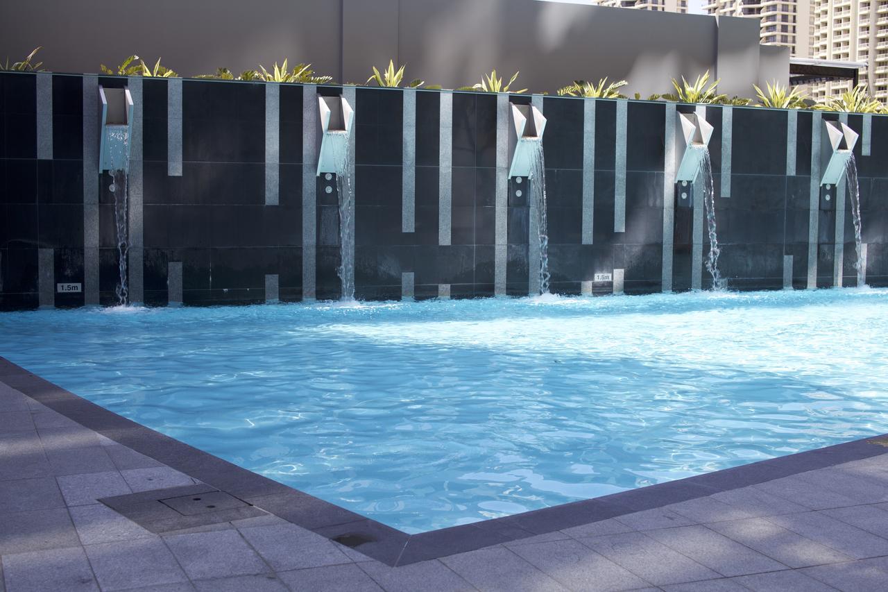 Circle Surfers Paradise Holidays Exterior foto