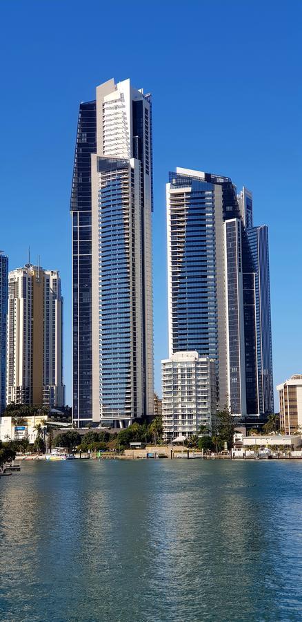 Circle Surfers Paradise Holidays Exterior foto